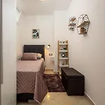 Big Modern Two - Bedroom With Sea View And Balcony - Apartman Split