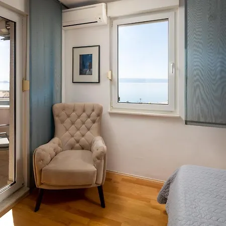 Apartman Big Modern Two - Bedroom With Sea View And Balcony - Split